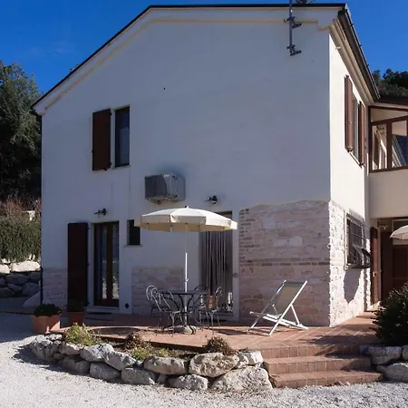 A04 - Massignano, Bilocale Immerso Nel 2 *