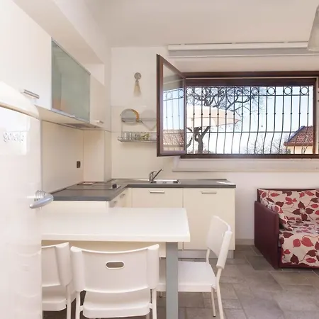 A04 - Massignano, Bilocale Immerso Nel 2 Appartamento Ancona