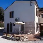 A04 - Massignano, Bilocale Immerso Nel 2 *
