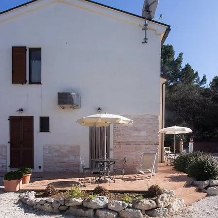 A04 - Massignano, Bilocale Immerso Nel 2 شقة *